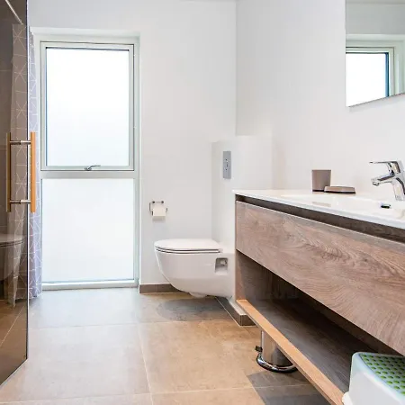 Luxury Retreat In Romo *